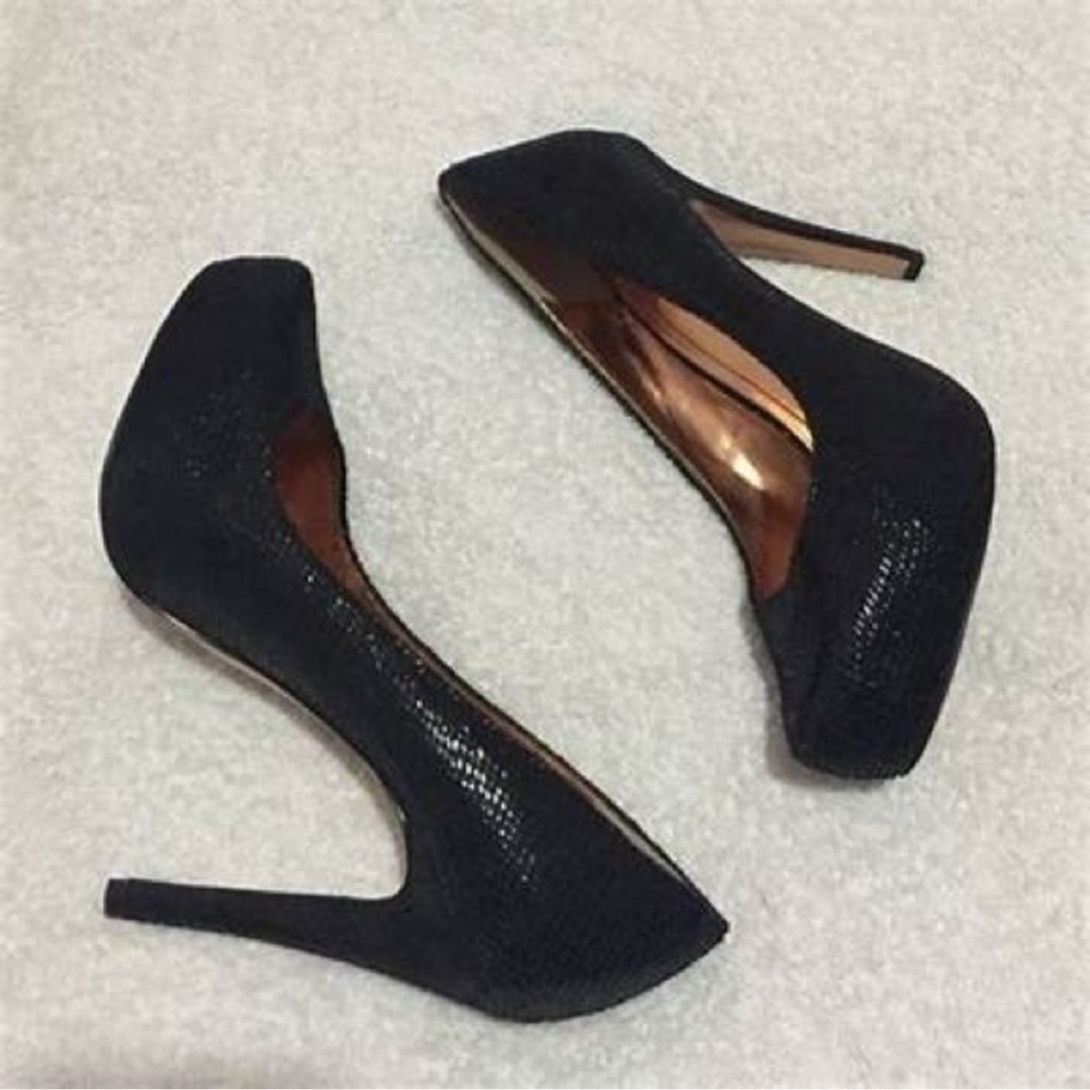 Bcbg Leather Snakeskin Almond Toe Stiletto View 5